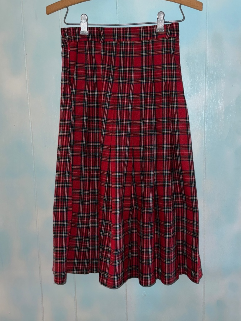 00-XXS Red Tartan Plaid Pleated Skirt Knee-Length 25" Long by StreamBytes LLC